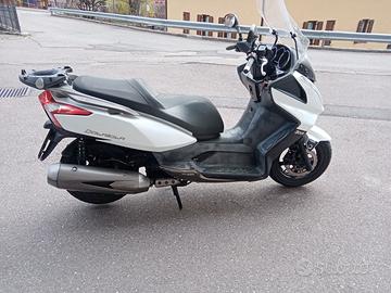 Kymco Downtown 300i ABS