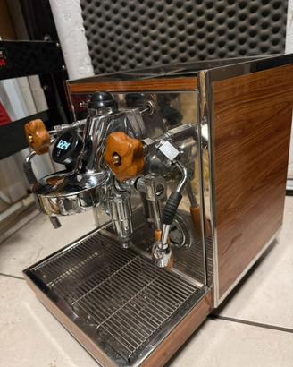 Macchina Caffe’ professionale