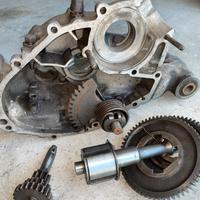 Carter motore vespa 50 V5A1M stemma rettangolare
