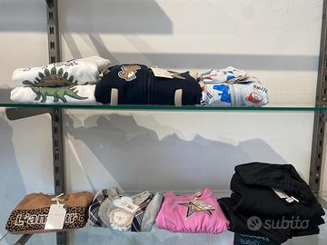 Stock abbigliamento bambini Tutto per i bambini In vendita a Ferrara
