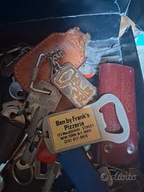 vecchie chiavi e portachiavi 