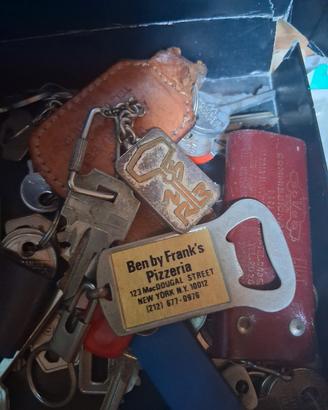 vecchie chiavi e portachiavi 