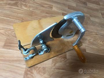 Affettatrice manuale vintage Made in Germany
