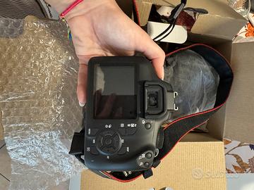 Canon Eos 4000D zoom kit