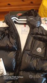 Giubbotto Moncler.