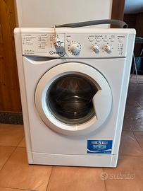Lavatrice indesit 5kg in classe A+