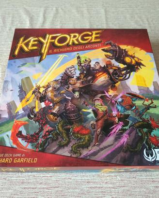 Gioco di carte KEYFORGE Set Base + 3 mazzi