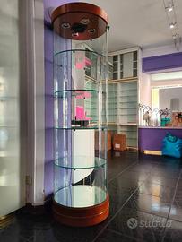 Vetrinetta per esposizione bigiotteria.