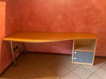 Scrivania legno