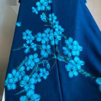 Stola blu in viscosa