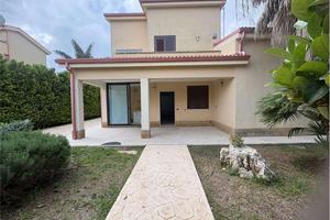 Villa non arredata su 3 livelli