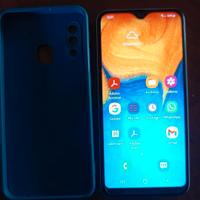 Samsung Galaxy A20e, cover + 3 vetri temperati