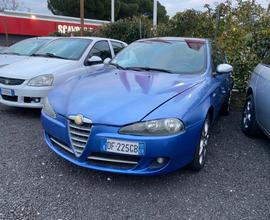 Alfa Romeo 147 1.9 JTD (120) 3 porte Distinctive