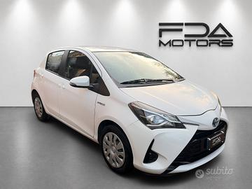 Toyota Yaris 1.5 Hybrid 5 porte Business