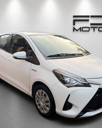 Toyota Yaris 1.5 Hybrid 5 porte Business