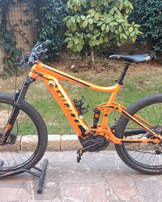 Bicicletta Giant stance E/2