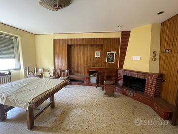 Appartamento Ripi Centro con garage