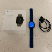 Smartwatch Amazfit GTS 2e con cinturino magnetico