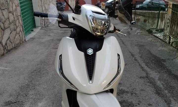 Piaggio Beverly 300 Hpe - 2021