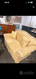 Divano 2 posti