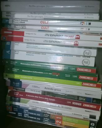 Libri usati I° biennio Superiori 