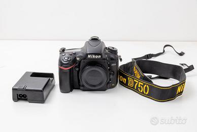 Nikon D600 Full-Frame