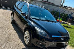 Ford Focus 2.0 TDCi Automatica