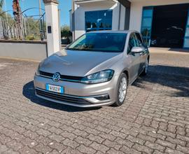 Volkswagen Golf 1.6 TDI 115 CV DSG 5p. Executive B