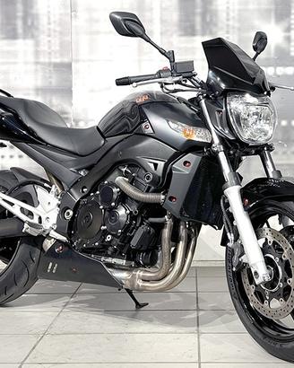 Suzuki GSR 600