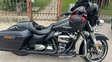 Harley-Davidson Touring Street Glide - 2017