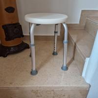 Sgabello doccia