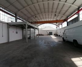 Capannone artigianale di 400 mq, zona ZIPA