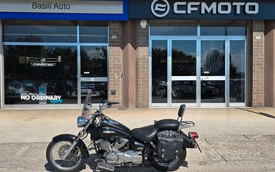 Yamaha XVS 250 Drag Star