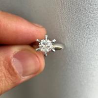 Anello platino con diamante naturale