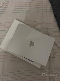 MacBook Air M4 13" 16GB/512GB Silver