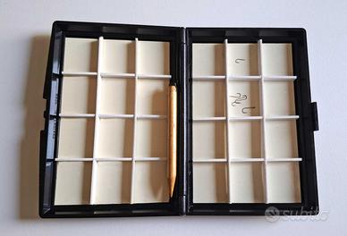Porta ami magnetco con confezioni ami e girelle
