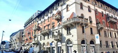 NEGOZIO A MILANO