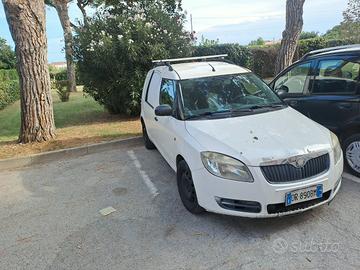 skoda roomster van del 2008 1400 