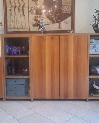 Madia in legno