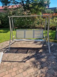 dondolo da giardino 