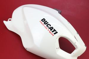 Copriserbatoio destro DUCATI Monster 796