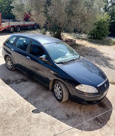 FIAT CROMA 1.9 MJ Emotion