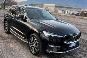 Volvo XC60 2.0 b4 Inscription awd auto