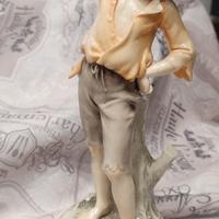 statuetta Capodimonte Giuseppe Armani