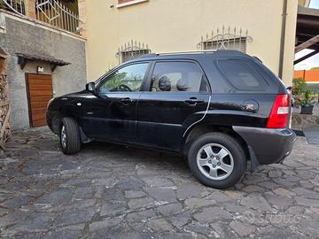 KIA SPORTAGE 4WD