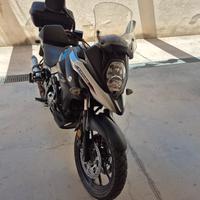 Suzuki v strom 650 2017  km 52000