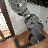 Rastrelliera + Pesi disco + Bilancieri.  Domyos