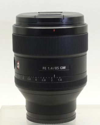 85 gm sony 1.4