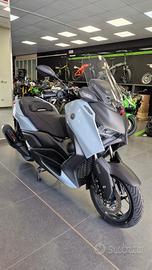 Yamaha X-Max 300 Tech Max