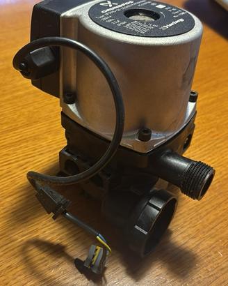 Pompa ricircolo acqua caldaia Vaillant